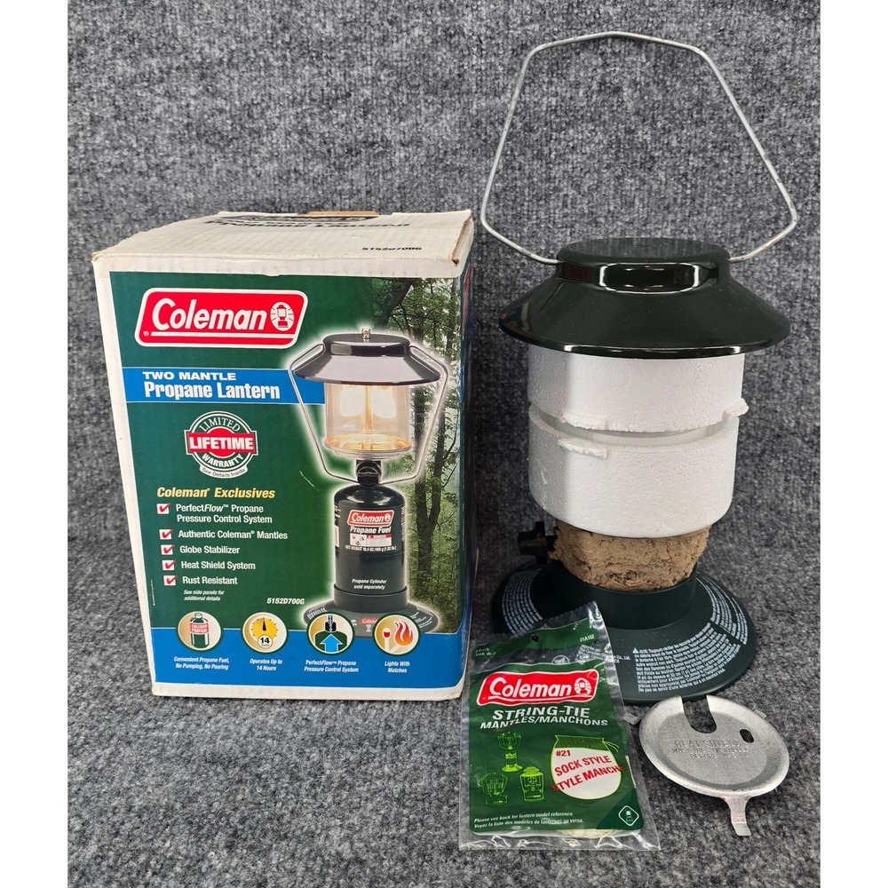 Coleman Two Mantle Propane Lantern Green Vintage 09/2001 NEW in Box Camping 5152